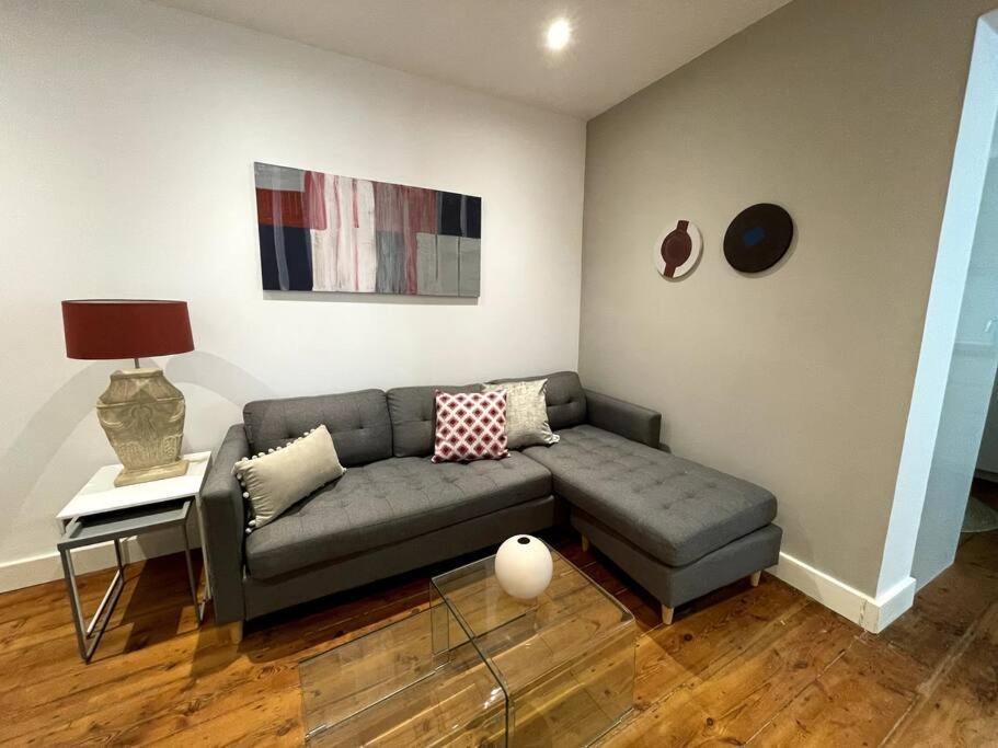 Stylish 2Br Contemporary Design Perfect Vacation Apartment Gibraltar Exterior photo